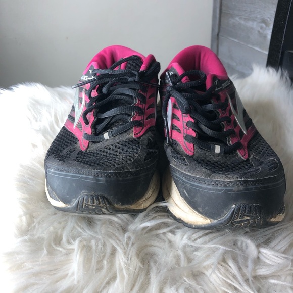 Brooks Addiction 13 athletic running active sneakers womens pink black - Picture 8 of 9